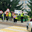 Сотрудники Госавтоинспекции и волонтерский отряд провели акцию «Шоссе - не космос! Летать не надо!» в Починковском районе - ГИБДД