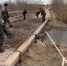 В смоленском райцентре ремонтируют дорогу, пострадавшую от паводка - Газета Рабочий Путь
