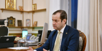 Василий Анохин провёл рабочую встречу с президентом Федерации футбола Смоленской области Романом Козловым - Смоленская газета