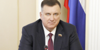 Анатолий Овсянкин поздравил сотрудников и ветеранов погранслужбы с Днем пограничника - Городской Совет
