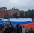 В Смоленске развернули масштабное полотно российского триколора - Смоленская газета