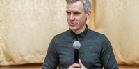 Василий Анохин пожелал смоленским отцам крепкого здоровья, счастья и семейного благополучия - Смоленская газета