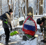 Смоленские доброхоты включились в расчистку воинских захоронений и памятников - Смоленская народная газета