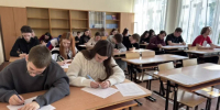 Юные смоляне написали «Гагаринский диктант» - ГТРК