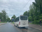 Автобус №16 продолжает движение по привычному маршруту, несмотря на изменения